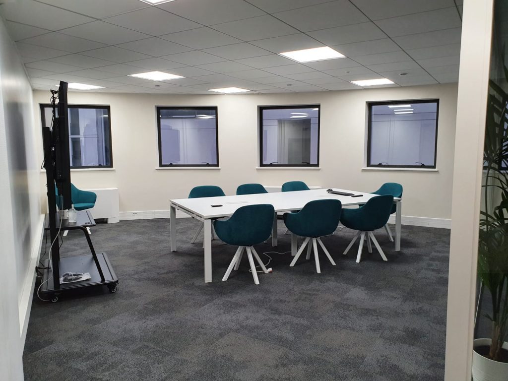 Design d'espace de cuisine de bureaux