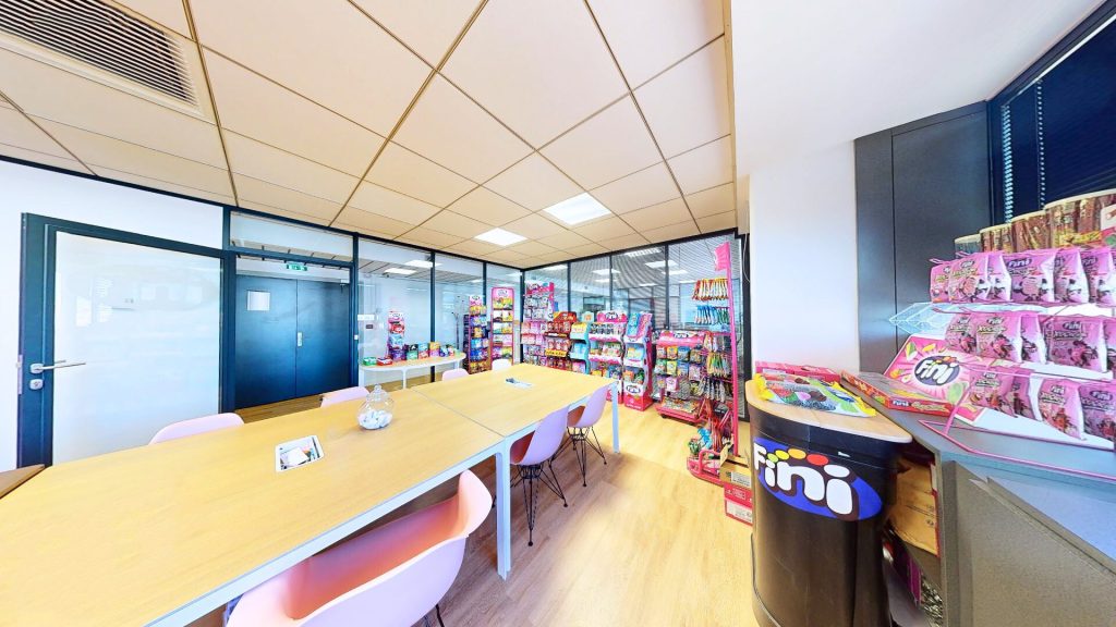 Travaux d'agrandissement de la salle de réunion Fini Company à Lyon-LFS-Inspiration agrandissement de la salle de réunion