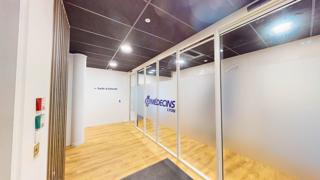 Pose de doublages et de cloisons pour locaux commerciaux et bureaux à Lyon-LFS-Inspiration 19 1