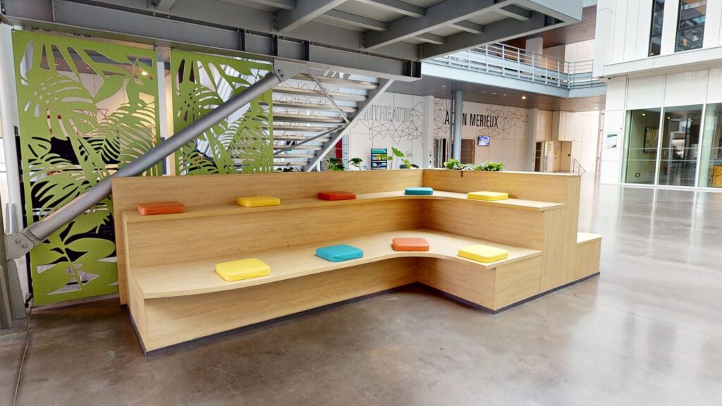 aménagement de halls d’accueil Menuiseries intérieures