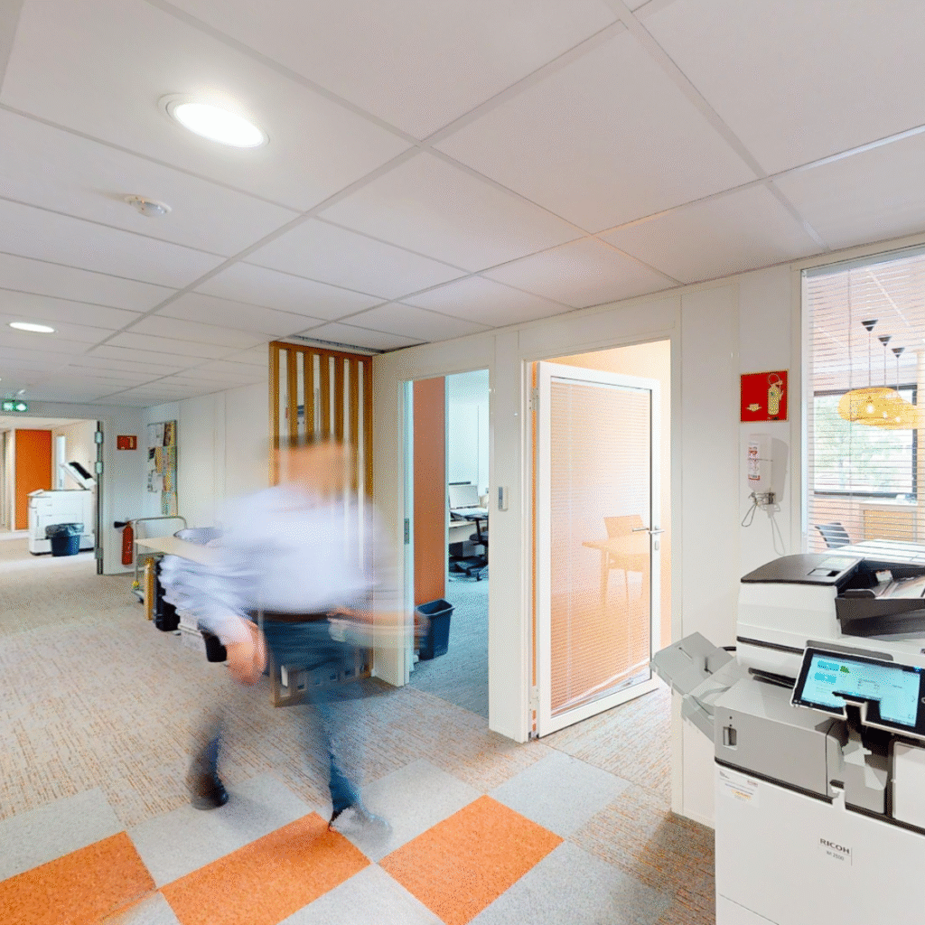 Aménagement de bureaux à Lyon – Un second souffle pour des espaces pleins d’énergie-LFS-Inspiration Aménagement de bureaux à Lyon